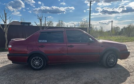 Volkswagen Vento, 1993 год, 210 000 рублей, 8 фотография