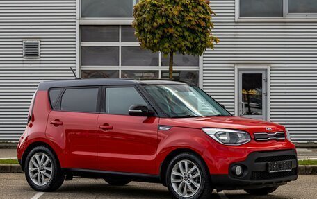 KIA Soul II рестайлинг, 2018 год, 1 495 000 рублей, 3 фотография