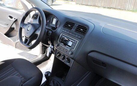 Volkswagen Polo VI (EU Market), 2019 год, 1 410 000 рублей, 14 фотография