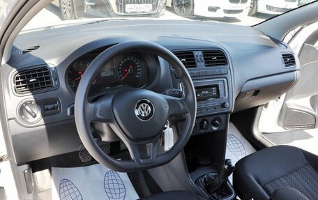 Volkswagen Polo VI (EU Market), 2019 год, 1 410 000 рублей, 10 фотография