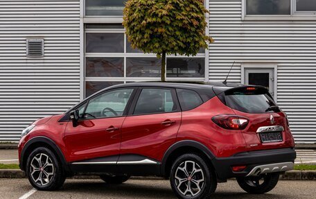 Renault Kaptur I рестайлинг, 2018 год, 1 195 000 рублей, 4 фотография