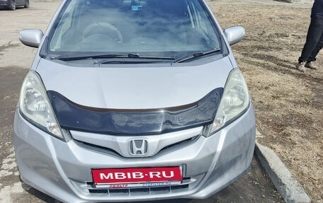 Honda Fit III, 2012 год, 650 000 рублей, 1 фотография