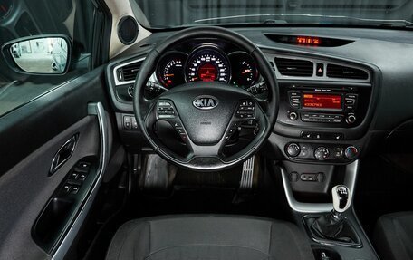 KIA cee'd III, 2014 год, 997 000 рублей, 8 фотография