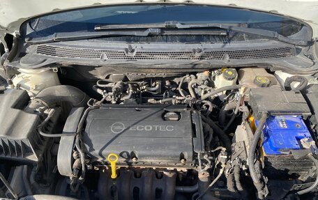 Opel Astra J, 2010 год, 650 000 рублей, 6 фотография