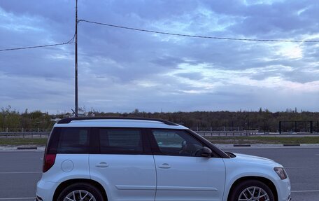 Skoda Yeti I рестайлинг, 2017 год, 2 650 000 рублей, 3 фотография