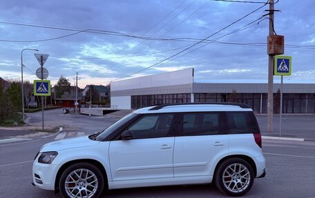 Skoda Yeti I рестайлинг, 2017 год, 2 650 000 рублей, 4 фотография