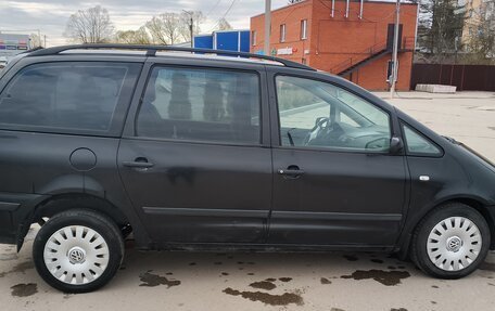 Volkswagen Sharan I рестайлинг, 2003 год, 220 000 рублей, 3 фотография