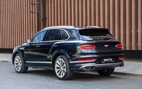 Bentley Bentayga I, 2025 год, 49 915 700 рублей, 2 фотография