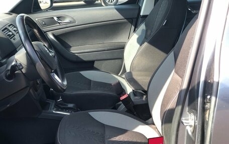 Skoda Yeti I рестайлинг, 2017 год, 1 457 000 рублей, 6 фотография