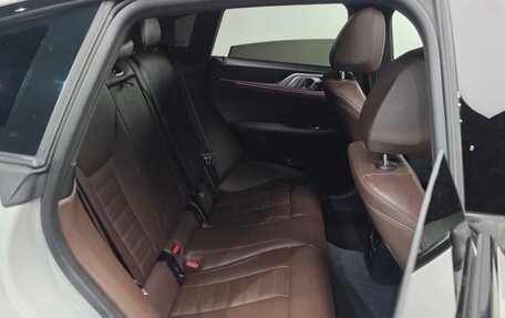 BMW 4 серия, 2025 год, 5 460 000 рублей, 14 фотография