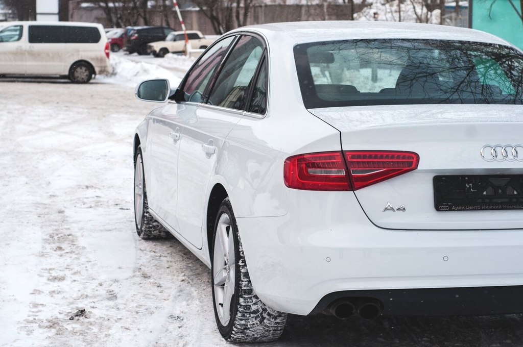Audi A4 B8 рестайлинг, 2014 год, 460 000 рублей, 4 фотография