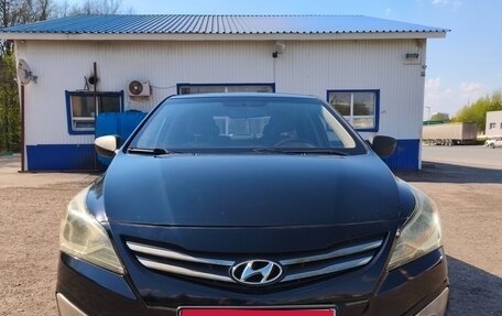 Hyundai Solaris II рестайлинг, 2016 год, 770 000 рублей, 1 фотография