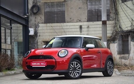 MINI Hatch, 2025 год, 4 325 000 рублей, 3 фотография