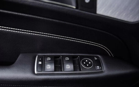Mercedes-Benz E-Класс, 2014 год, 2 390 000 рублей, 23 фотография