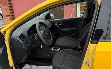 Volkswagen Polo VI (EU Market), 2018 год, 10 фотография