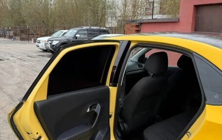 Volkswagen Polo VI (EU Market), 2018 год, 16 фотография