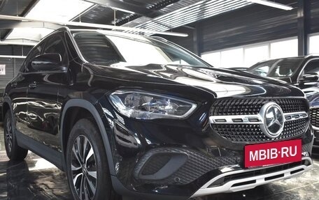 Mercedes-Benz GLA, 2022 год, 4 969 000 рублей, 2 фотография