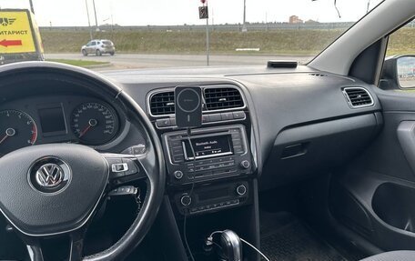 Volkswagen Polo VI (EU Market), 2017 год, 1 990 000 рублей, 9 фотография