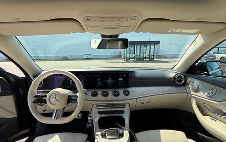 Mercedes-Benz E-Класс, 2021 год, 5 800 000 рублей, 14 фотография