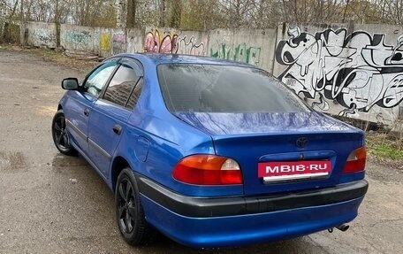 Toyota Avensis III рестайлинг, 1998 год, 399 000 рублей, 7 фотография