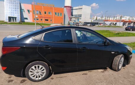 Hyundai Solaris II рестайлинг, 2016 год, 770 000 рублей, 3 фотография