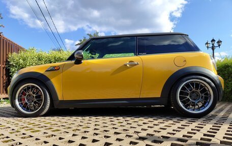 MINI Hatch, 2009 год, 1 150 000 рублей, 3 фотография