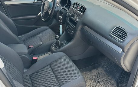 Volkswagen Golf VI, 2011 год, 640 000 рублей, 5 фотография