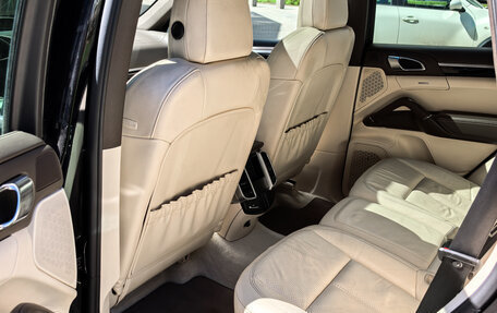 Porsche Cayenne III, 2011 год, 2 550 000 рублей, 18 фотография
