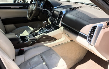 Porsche Cayenne III, 2011 год, 2 550 000 рублей, 16 фотография
