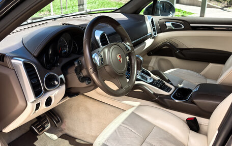 Porsche Cayenne III, 2011 год, 2 550 000 рублей, 14 фотография