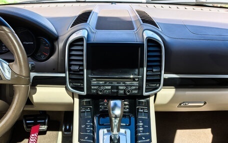 Porsche Cayenne III, 2011 год, 2 550 000 рублей, 11 фотография