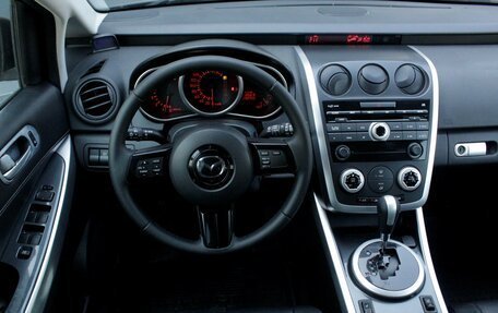 Mazda CX-7 I рестайлинг, 2008 год, 700 000 рублей, 17 фотография