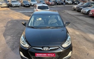 Hyundai Solaris II рестайлинг, 2011 год, 700 000 рублей, 1 фотография