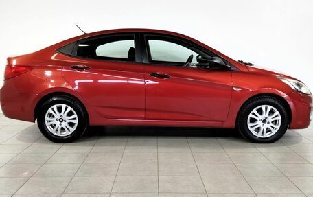 Hyundai Solaris II рестайлинг, 2011 год, 480 000 рублей, 4 фотография