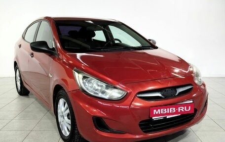 Hyundai Solaris II рестайлинг, 2011 год, 480 000 рублей, 3 фотография