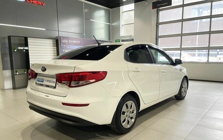 KIA Rio III рестайлинг, 2015 год, 890 000 рублей, 4 фотография