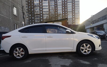 Hyundai Solaris II рестайлинг, 2020 год, 1 550 000 рублей, 4 фотография