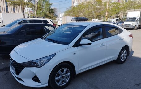 Hyundai Solaris II рестайлинг, 2020 год, 1 550 000 рублей, 7 фотография