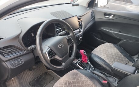 Hyundai Solaris II рестайлинг, 2020 год, 1 550 000 рублей, 11 фотография