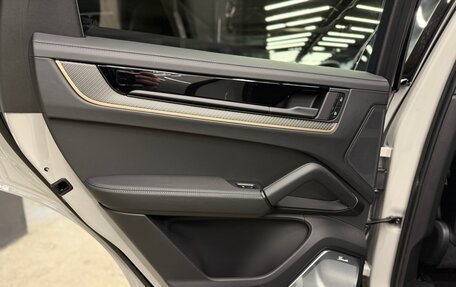 Porsche Cayenne III, 2025 год, 18 999 000 рублей, 2 фотография