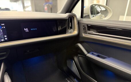 Porsche Cayenne III, 2025 год, 18 999 000 рублей, 7 фотография
