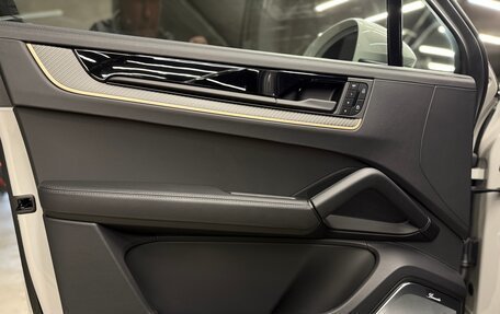 Porsche Cayenne III, 2025 год, 18 999 000 рублей, 5 фотография
