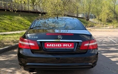 Mercedes-Benz E-Класс, 2013 год, 1 900 000 рублей, 5 фотография