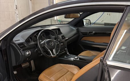 Mercedes-Benz E-Класс, 2013 год, 1 900 000 рублей, 9 фотография