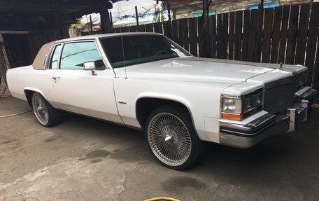 Cadillac DeVille VI, 1982 год, 5 000 000 рублей, 7 фотография