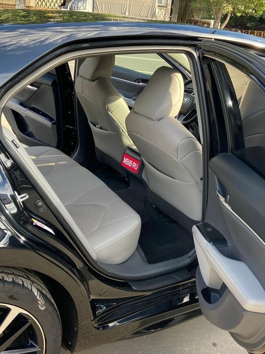 Toyota Camry XV70, 2018 год, 490 000 рублей, 10 фотография