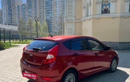 Hyundai Solaris II рестайлинг, 2011 год, 630 000 рублей, 6 фотография