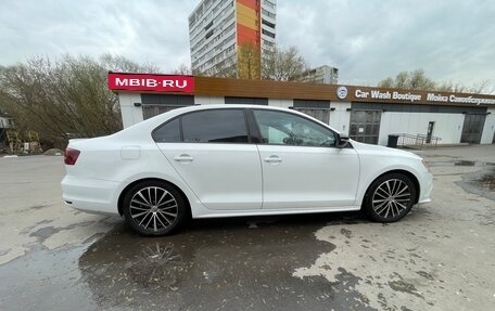 Volkswagen Jetta VI, 2016 год, 1 450 000 рублей, 2 фотография