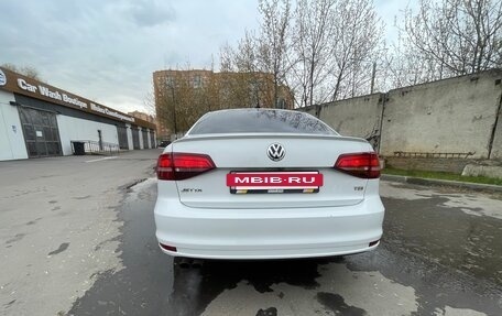 Volkswagen Jetta VI, 2016 год, 1 450 000 рублей, 5 фотография