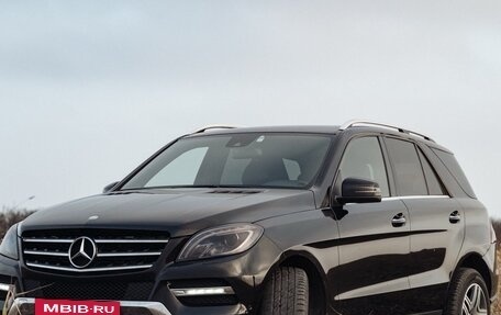 Mercedes-Benz M-Класс, 2012 год, 2 100 000 рублей, 3 фотография